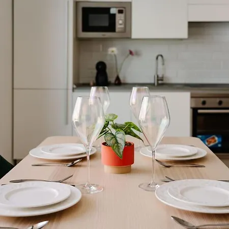 Apartman Main Street Luxury 13 With Shared Rooftop Pool & Bbq