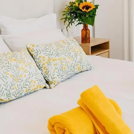 Main Street Luxury 13 With Shared Rooftop Pool & Bbq *