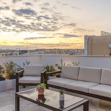 Main Street Luxury 13 With Shared Rooftop Pool & Bbq Apartman Sliema