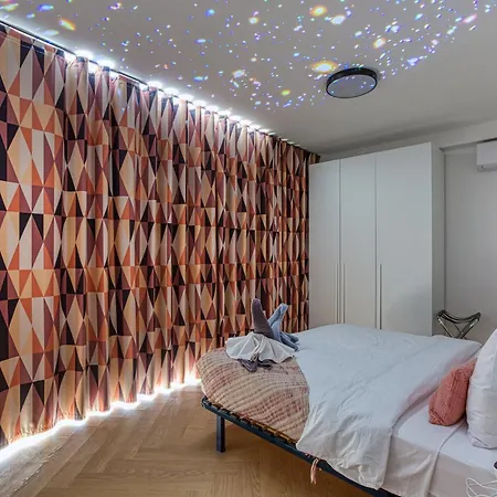 Main Street Luxury 13 With Shared Rooftop Pool & Bbq Sliema